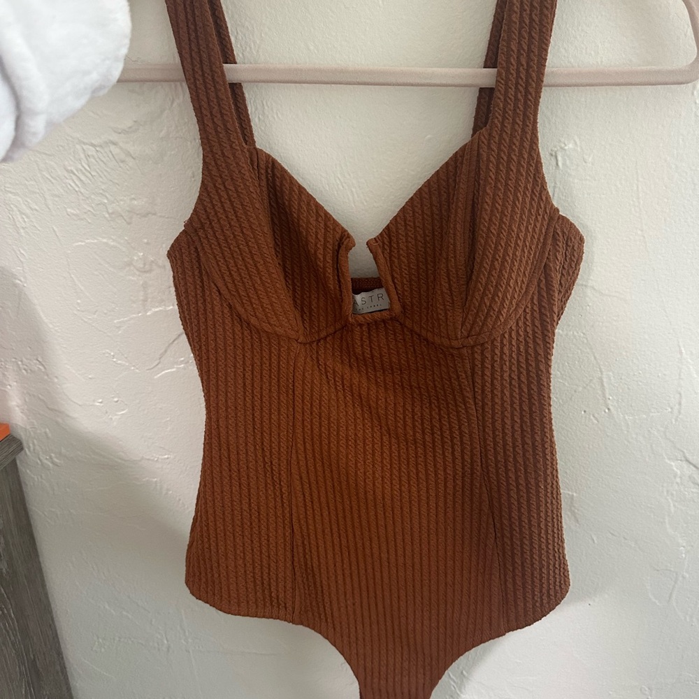 Astr Brown Ribbed V-Neck Bodysuit